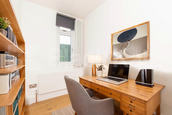 Modern Apartment Edinburgh Road, Hanwell